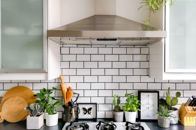 4 Tips For Deciding On A Backsplash For Your Kitchen Design and Renovation post